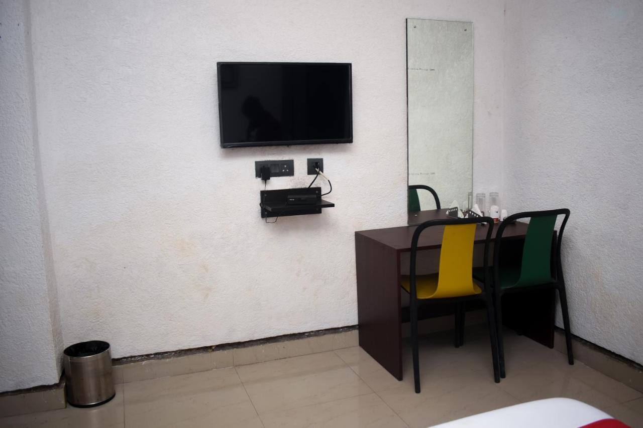 Hotel Jaypee Inn Haora Bagian luar foto